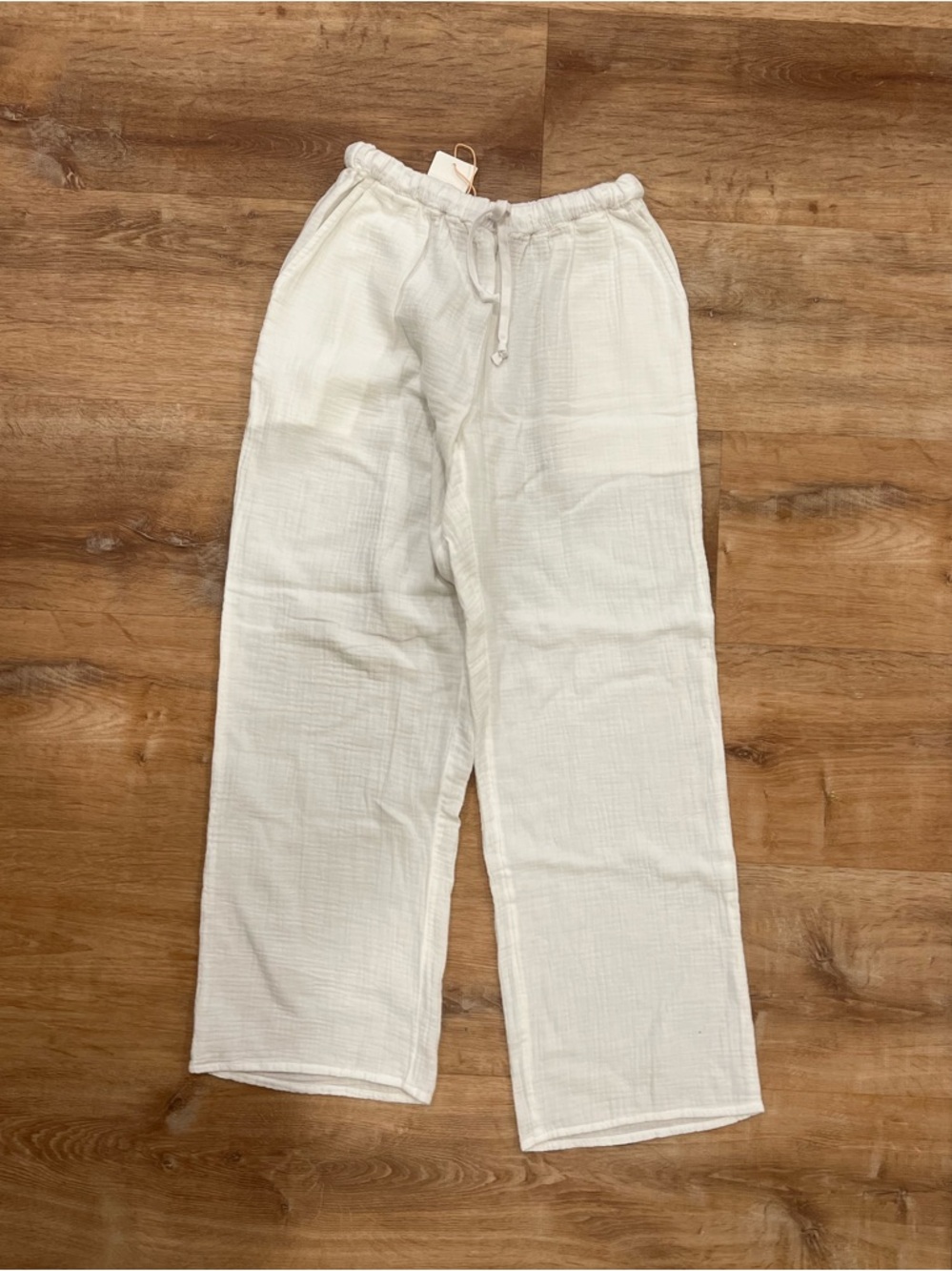 NWT Aritzia Little Moon Air Plus Cotton Sail Pants